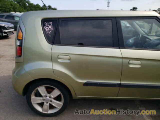 KIA SOUL +, KNDJT2A24A7159104