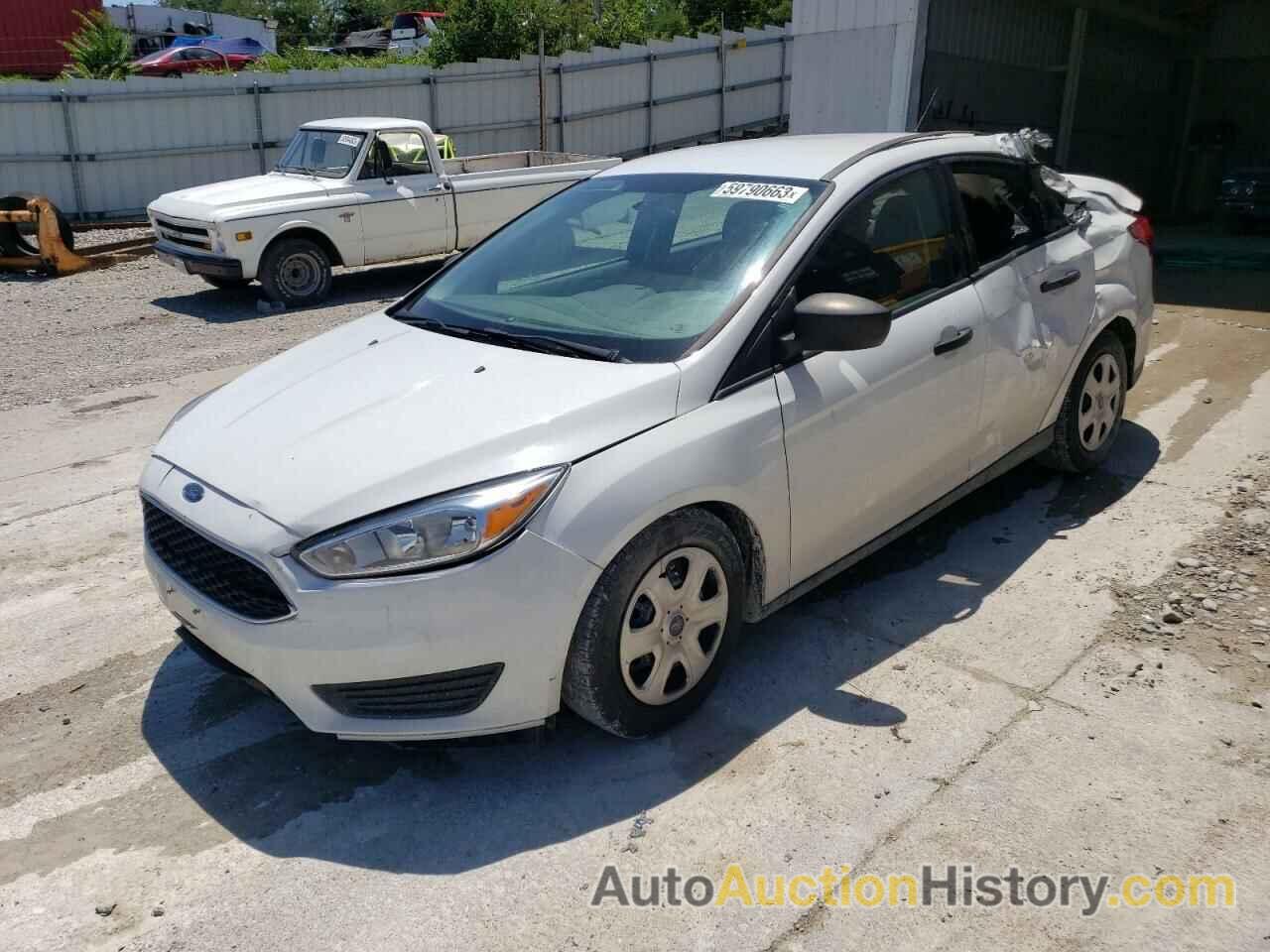 FORD FOCUS S, 1FADP3E24GL368656