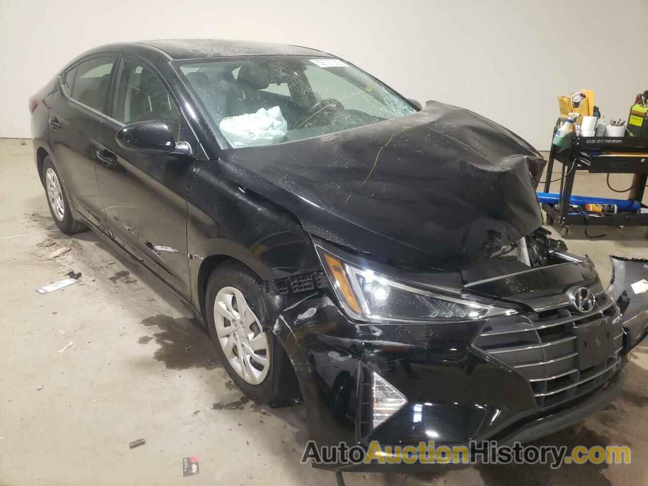 2020 HYUNDAI ELANTRA SE, 5NPD74LF4LH533254