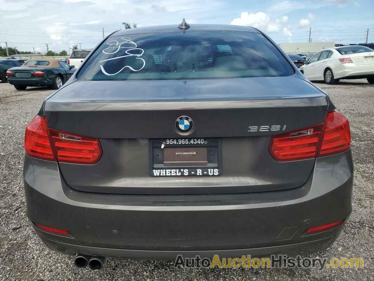 BMW 3 SERIES I, WBA3A5G58ENP32893