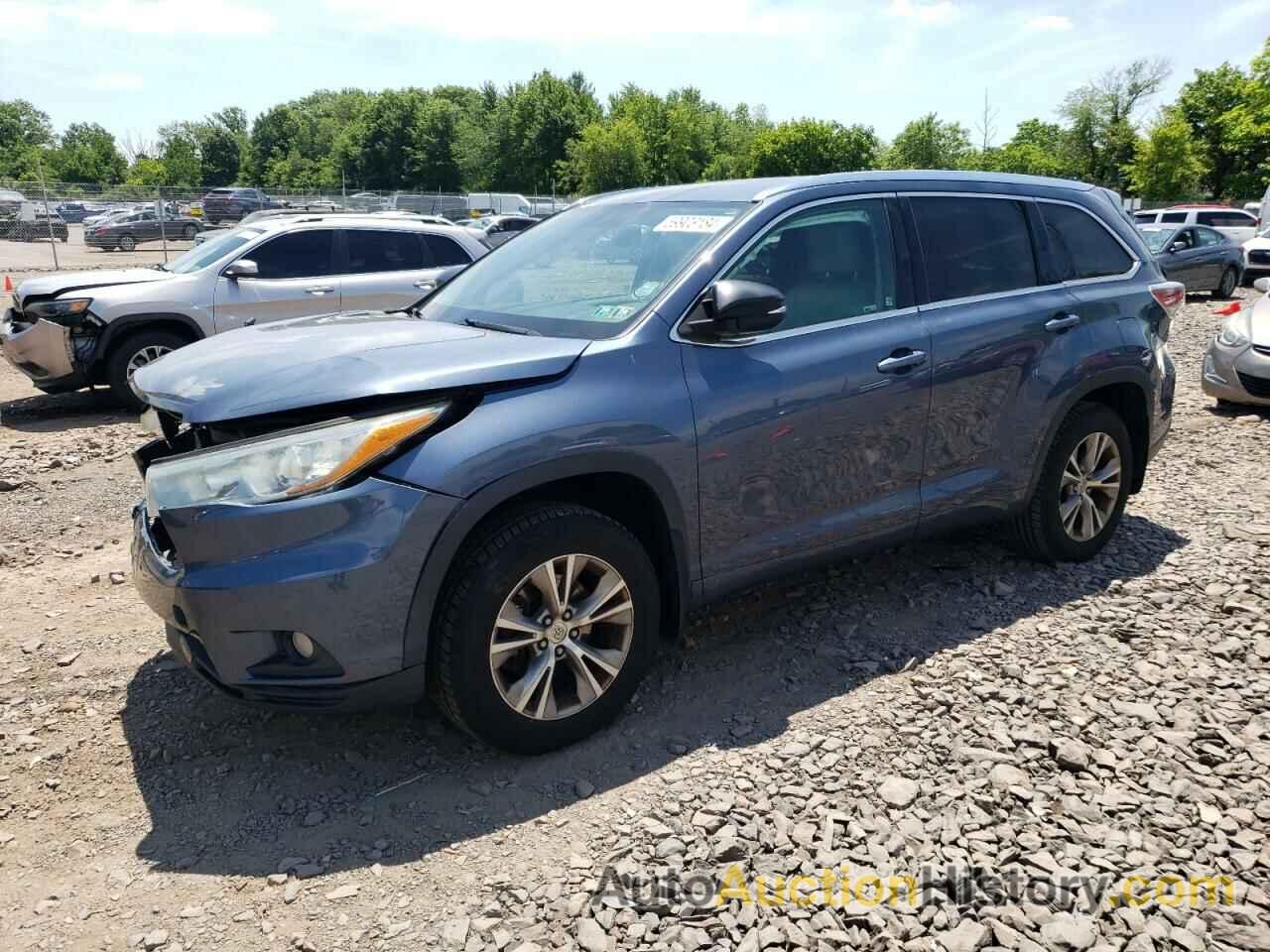 TOYOTA HIGHLANDER XLE, 5TDJKRFH1FS186864