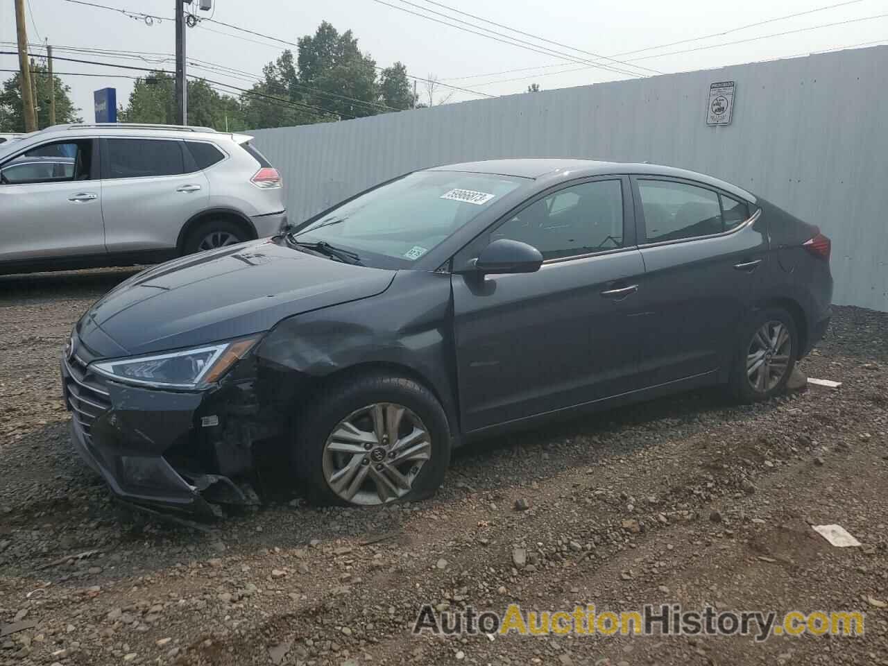 2020 HYUNDAI ELANTRA SEL, 5NPD84LF4LH570172