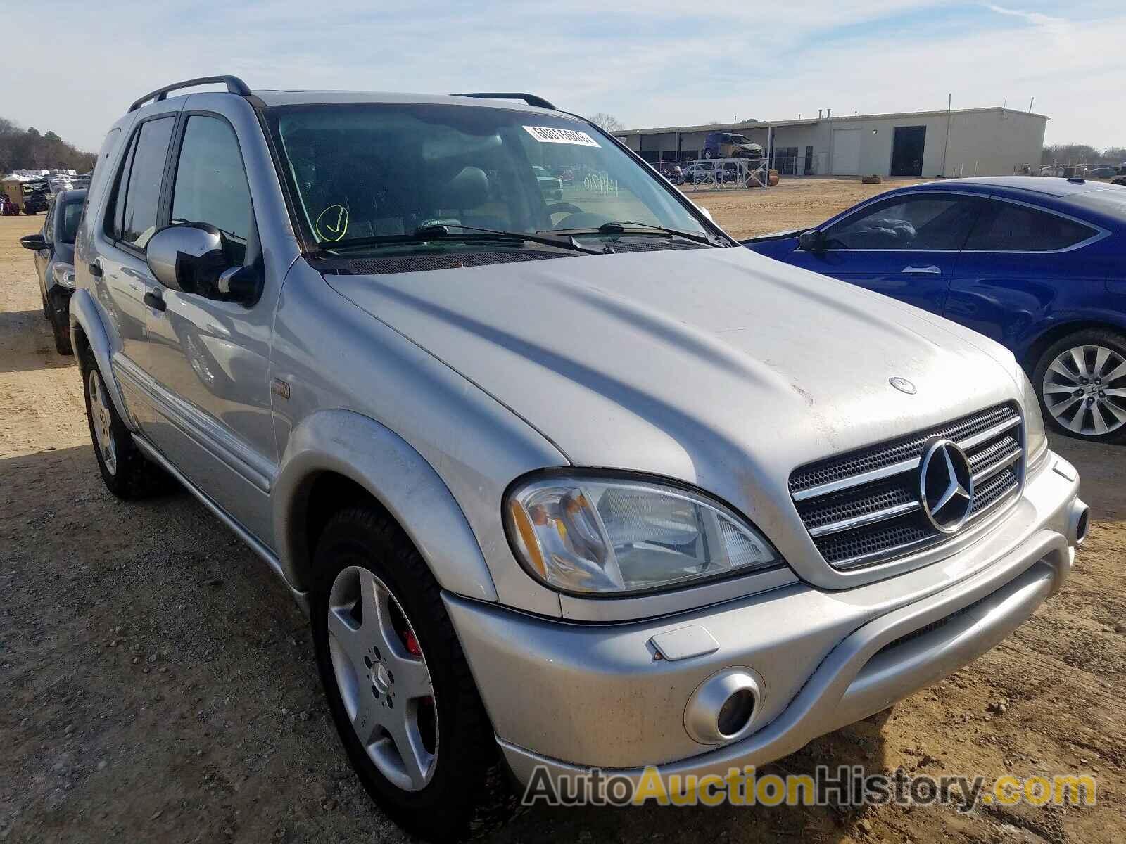 2001 MERCEDES-BENZ ML 55 55, 4JGAB74E41A251219