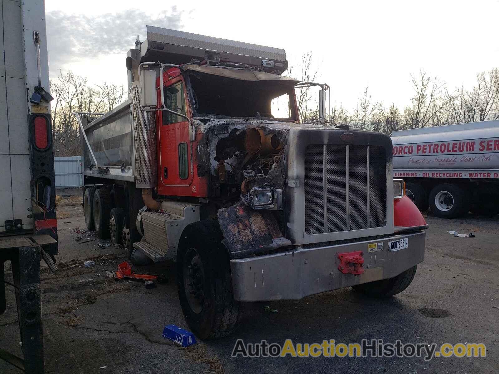 2011 PETERBILT ALL MODELS, 1NPSL7TX6BD134100