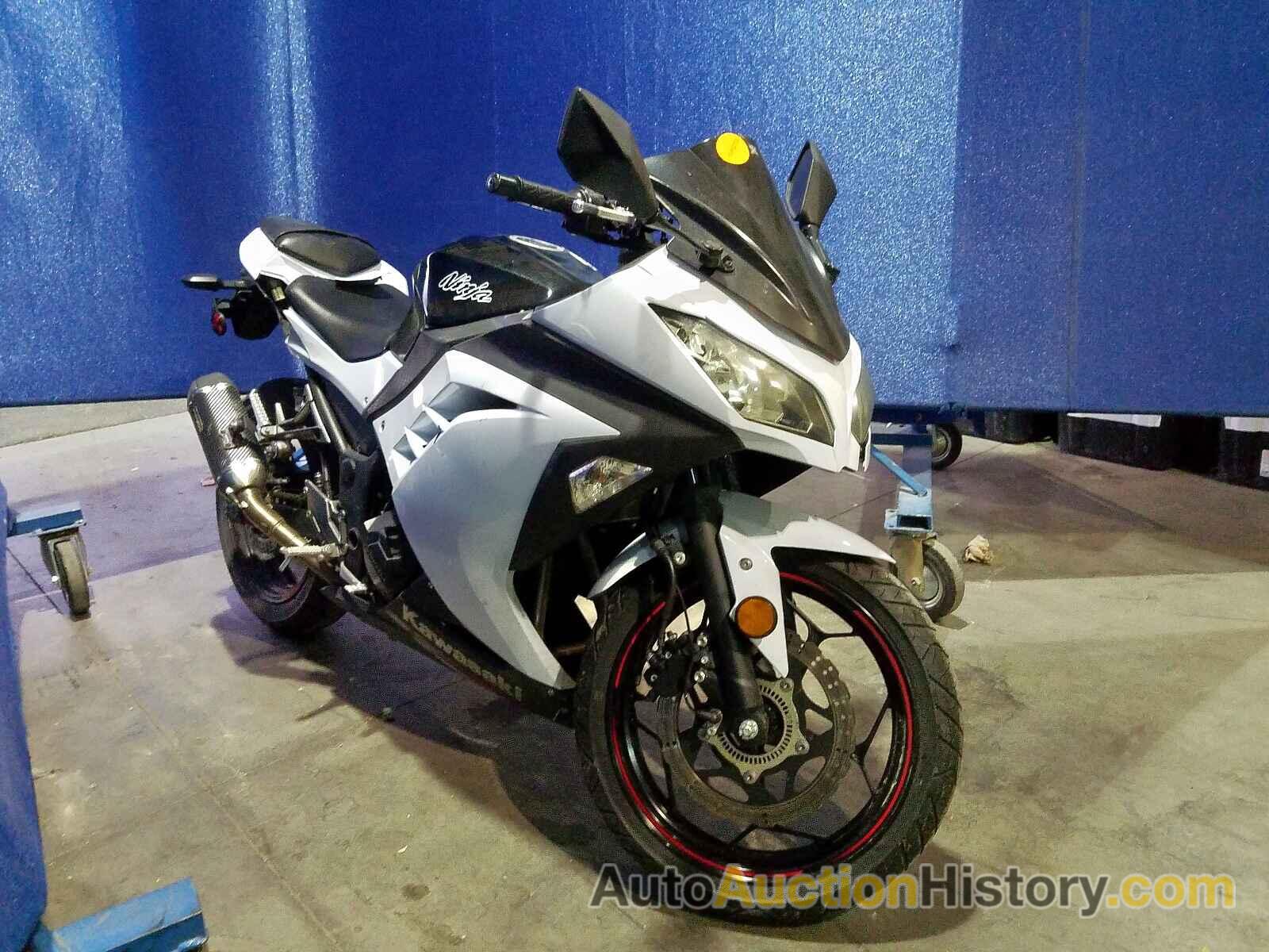 2014 KAWASAKI EX300 B B, JKAEX8B19EA005036