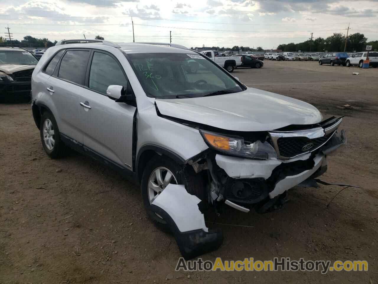 2012 KIA SORENTO BASE, 5XYKTDA24CG287901