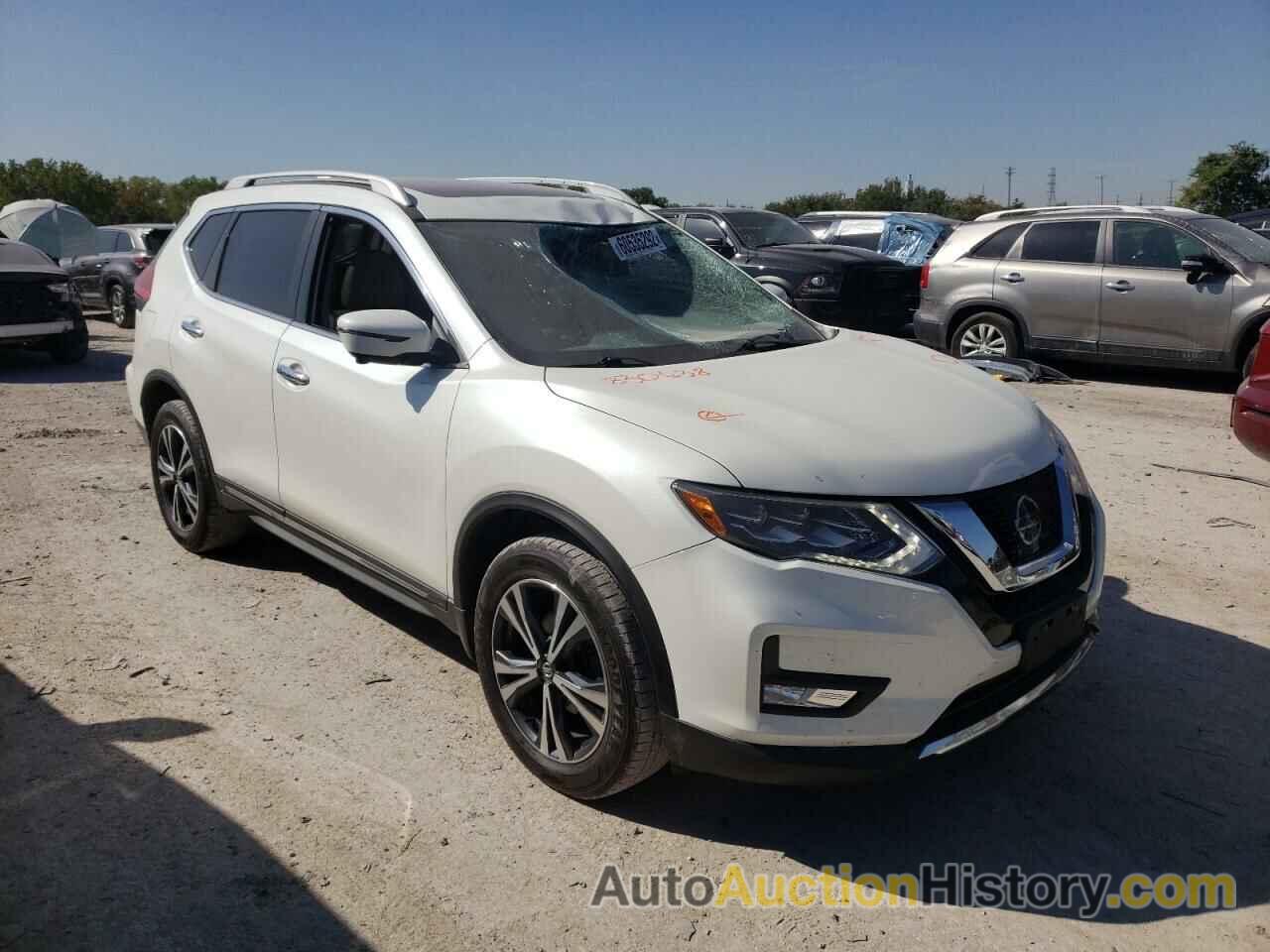 2017 NISSAN ROGUE SV, 5N1AT2MV7HC830638