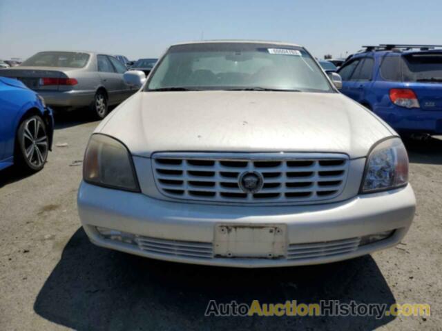 CADILLAC DEVILLE DTS, 1G6KF57951U156024