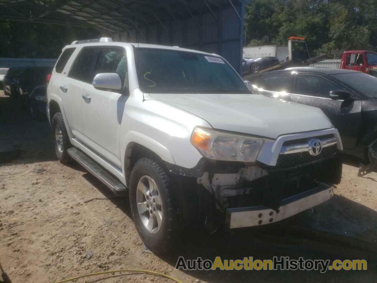 2011 TOYOTA 4RUNNER SR5, JTEZU5JR3B5026728