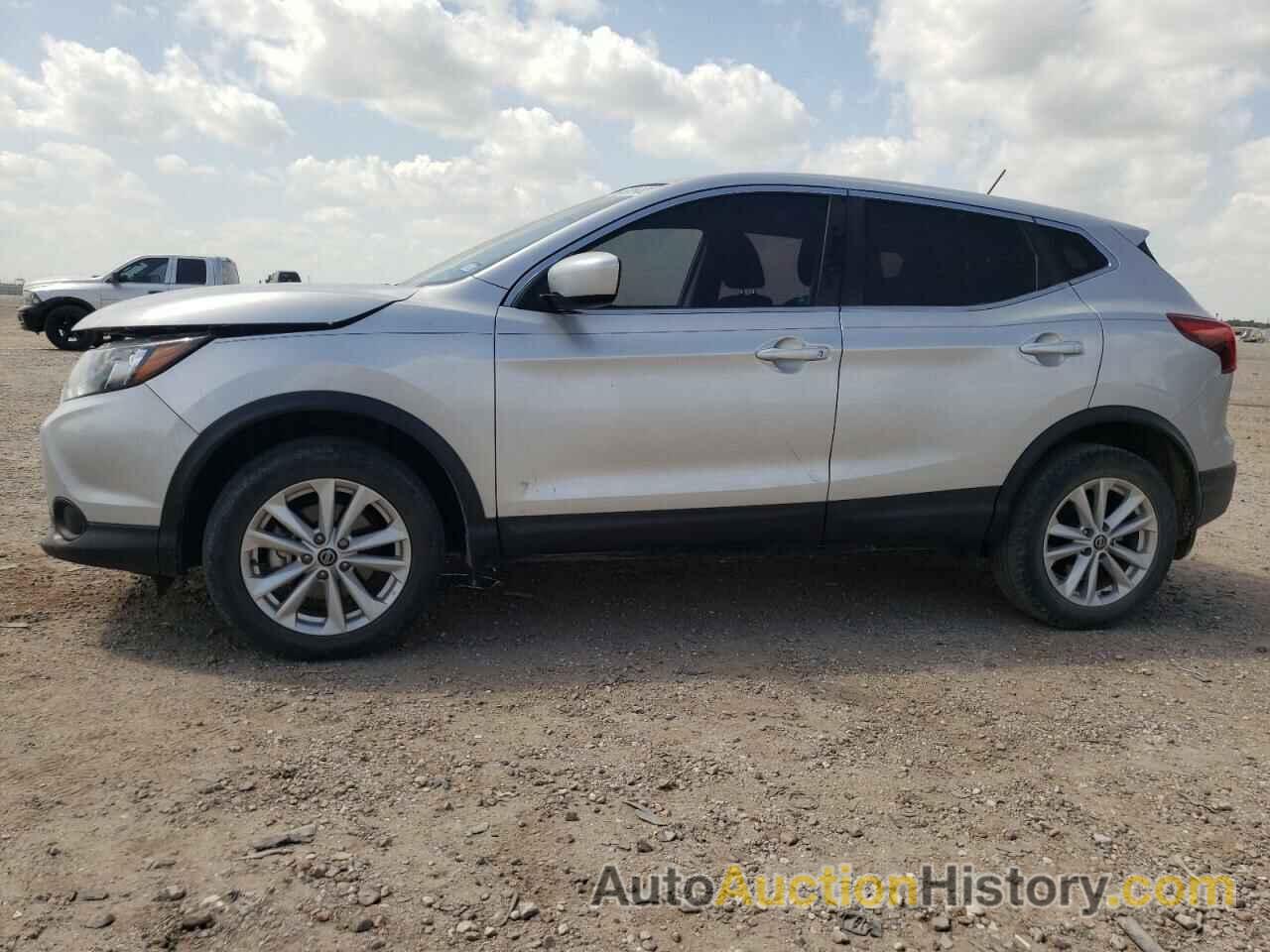 2019 NISSAN ROGUE S, JN1BJ1CP2KW530056