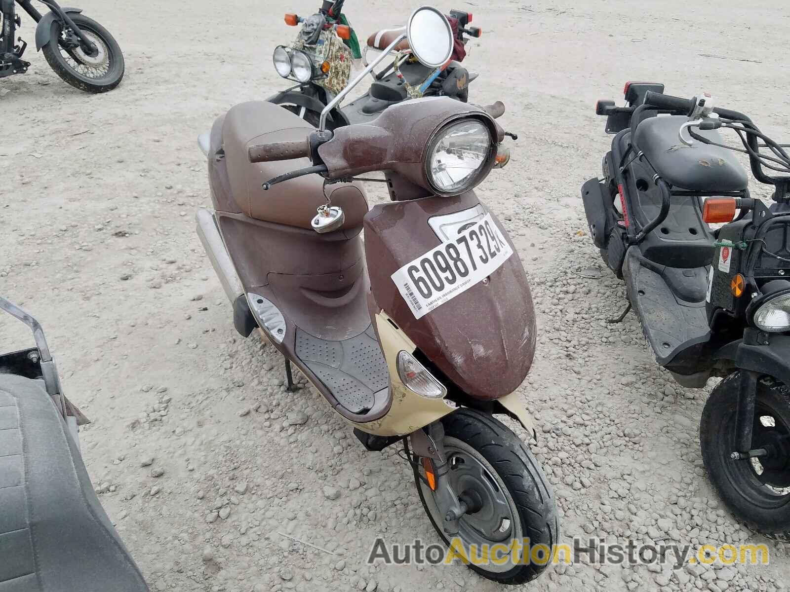2012 GENUINE SCOOTER CO. SCOOTER 170I, RFVPAC908C1000185