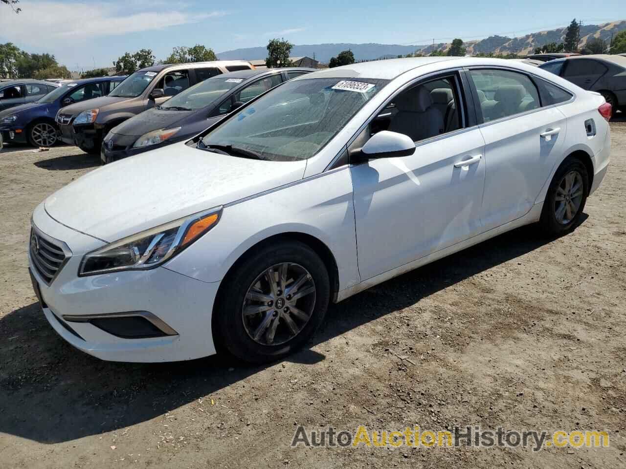 2016 HYUNDAI SONATA SE, 5NPE24AF5GH267576