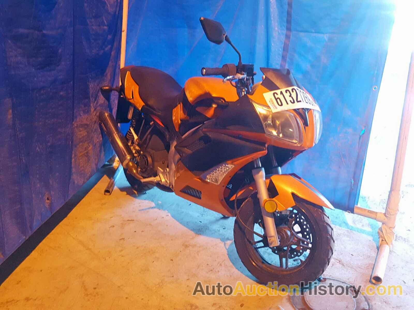2015 YAM MOTORCYCLE, LD6PCK0B3FL100182
