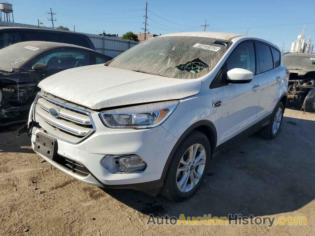 2019 FORD ESCAPE SE, 1FMCU0GD9KUB37892