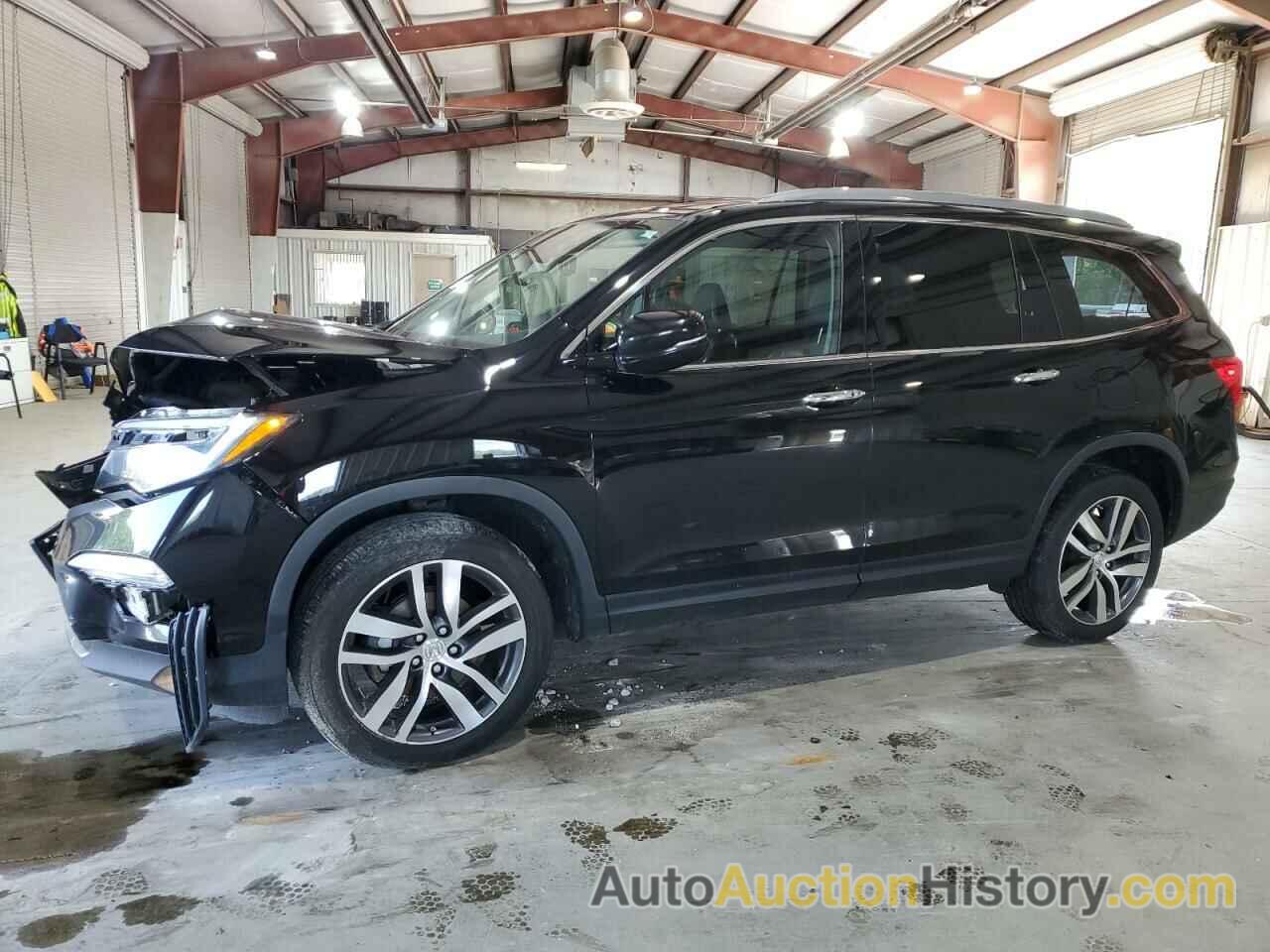 2017 HONDA PILOT ELITE, 5FNYF6H02HB054874