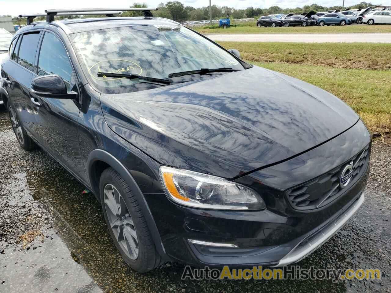 2017 VOLVO V60 PLATINUM, YV440MWM3H1041244