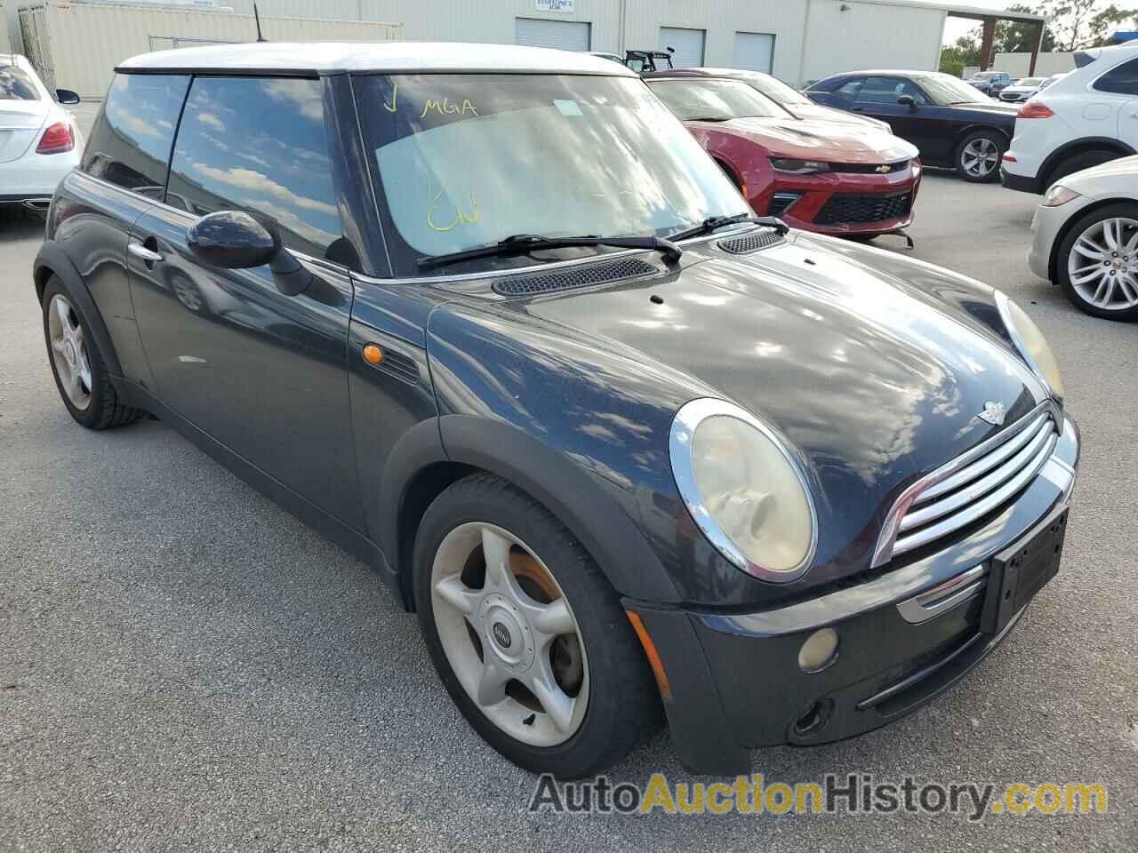 2005 MINI COOPER, WMWRC33465TJ66556