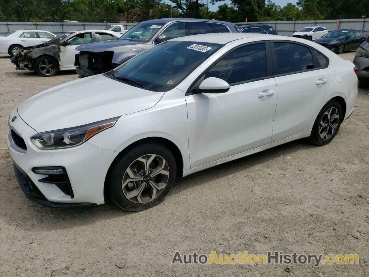 2021 KIA FORTE FE, 3KPF24AD2ME405559