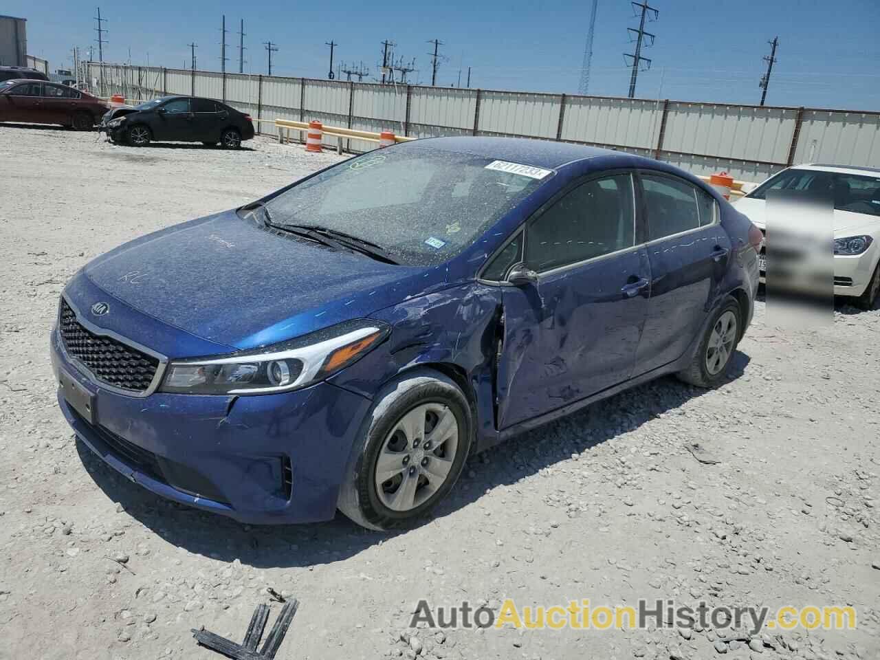 KIA FORTE LX, 3KPFL4A76JE262523