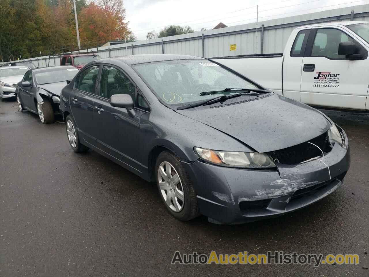 2011 HONDA CIVIC LX, 19XFA1F56BE044126