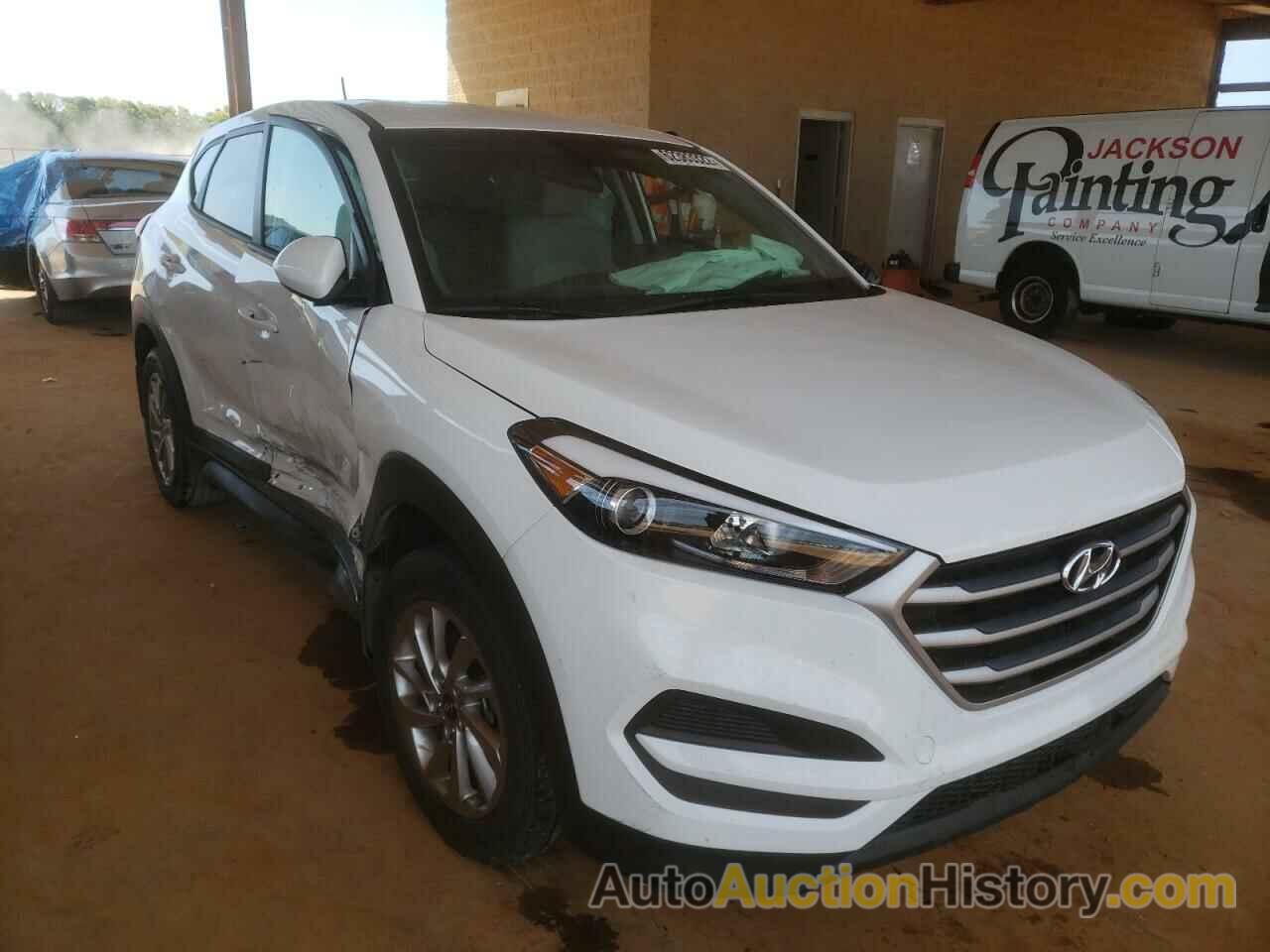 2017 HYUNDAI TUCSON SE, KM8J23A42HU388530