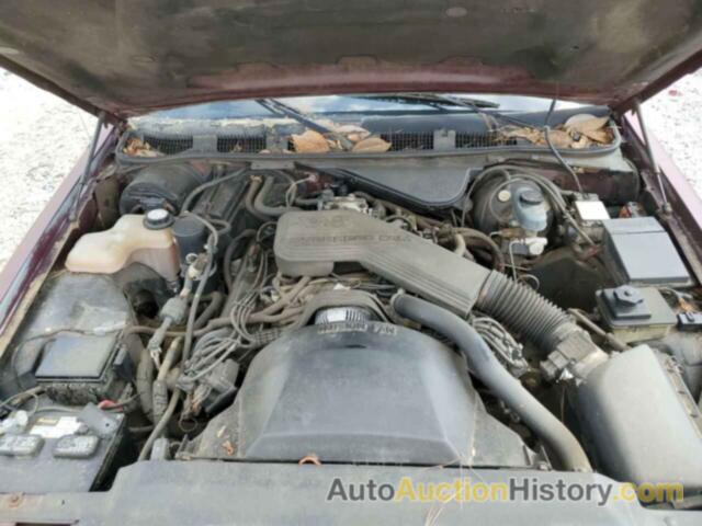 FORD CROWN VIC, 2FALP73W3RX163280