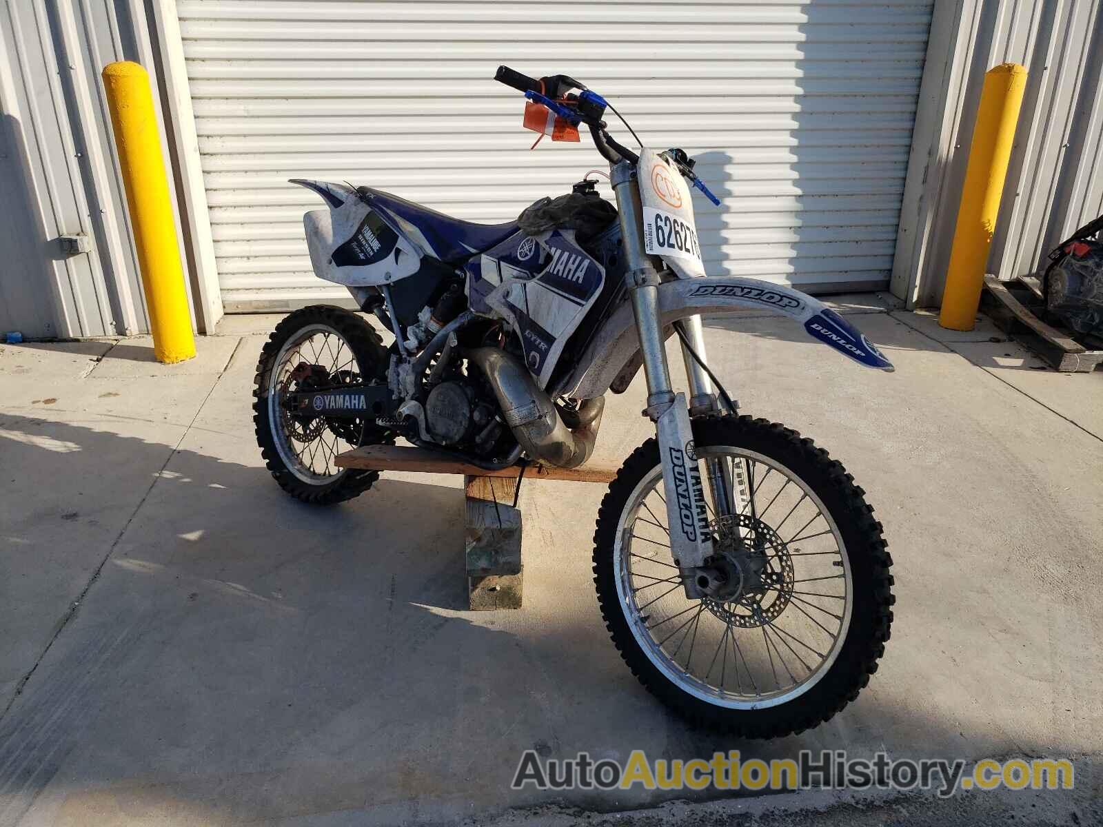 2001 YAMAHA DIRT BIKE, JYA5605C0XA007056