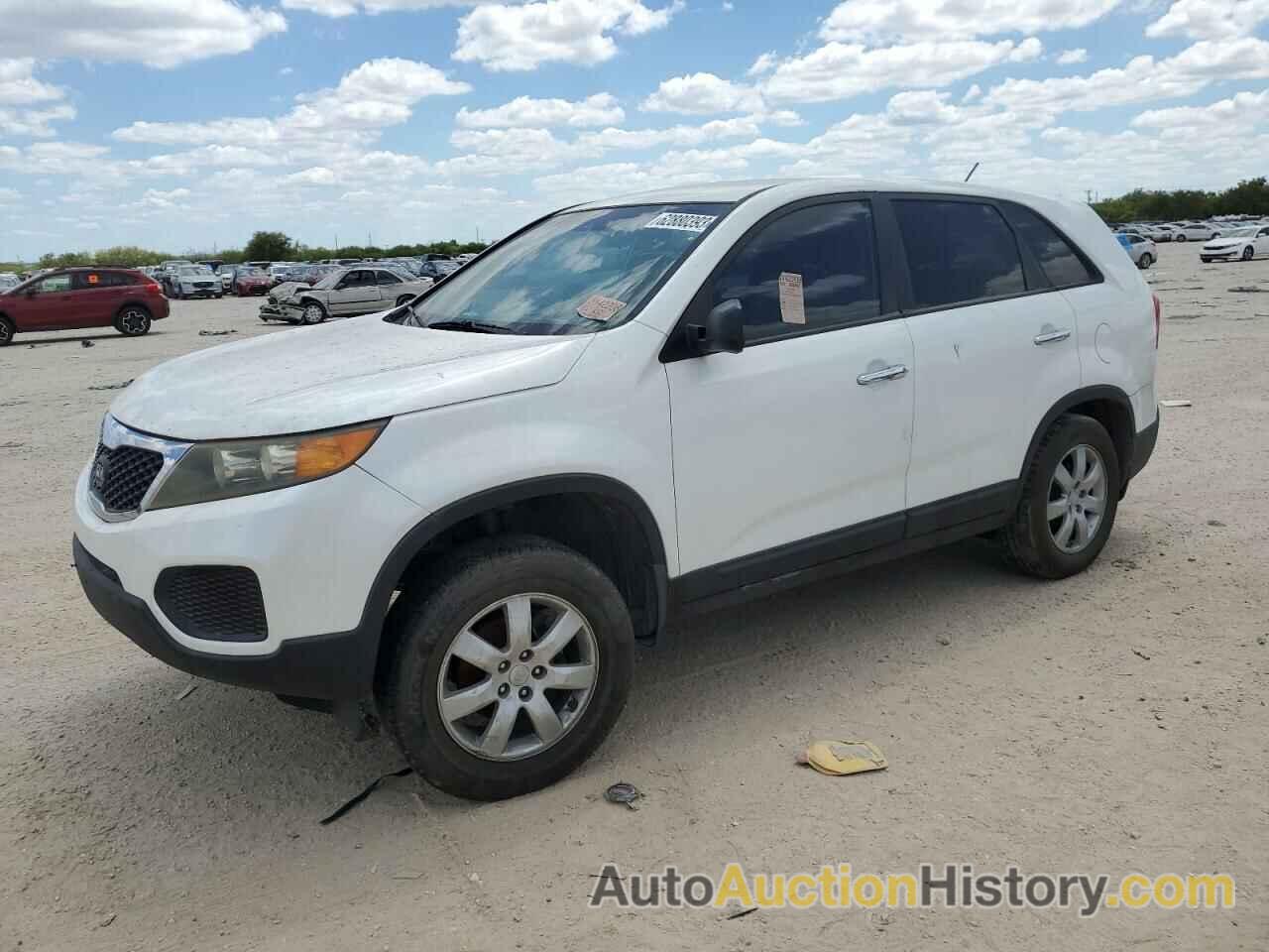 2011 KIA SORENTO BASE, 5XYKT3A18BG009972