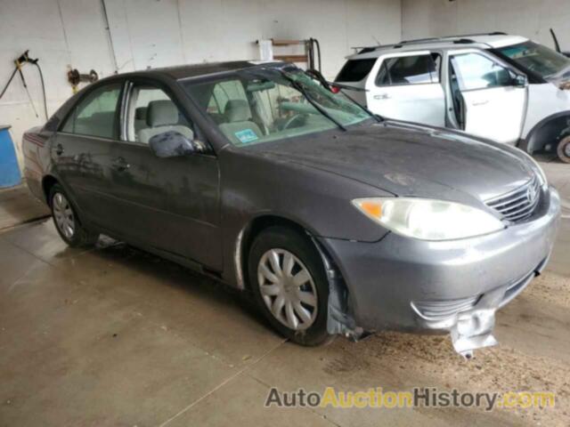 TOYOTA CAMRY LE, 4T1BE32K45U973808