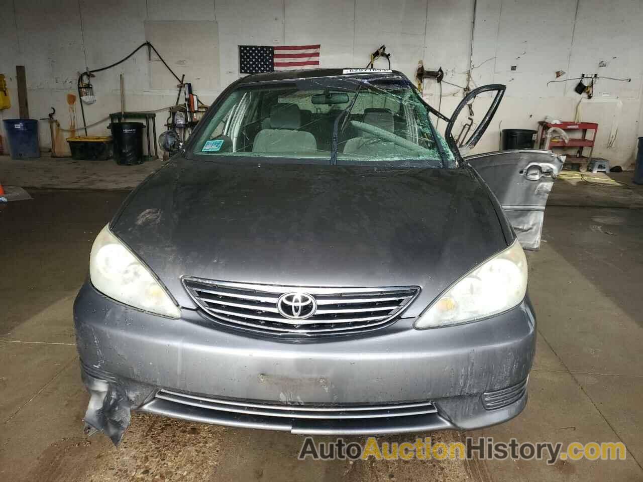 TOYOTA CAMRY LE, 4T1BE32K45U973808