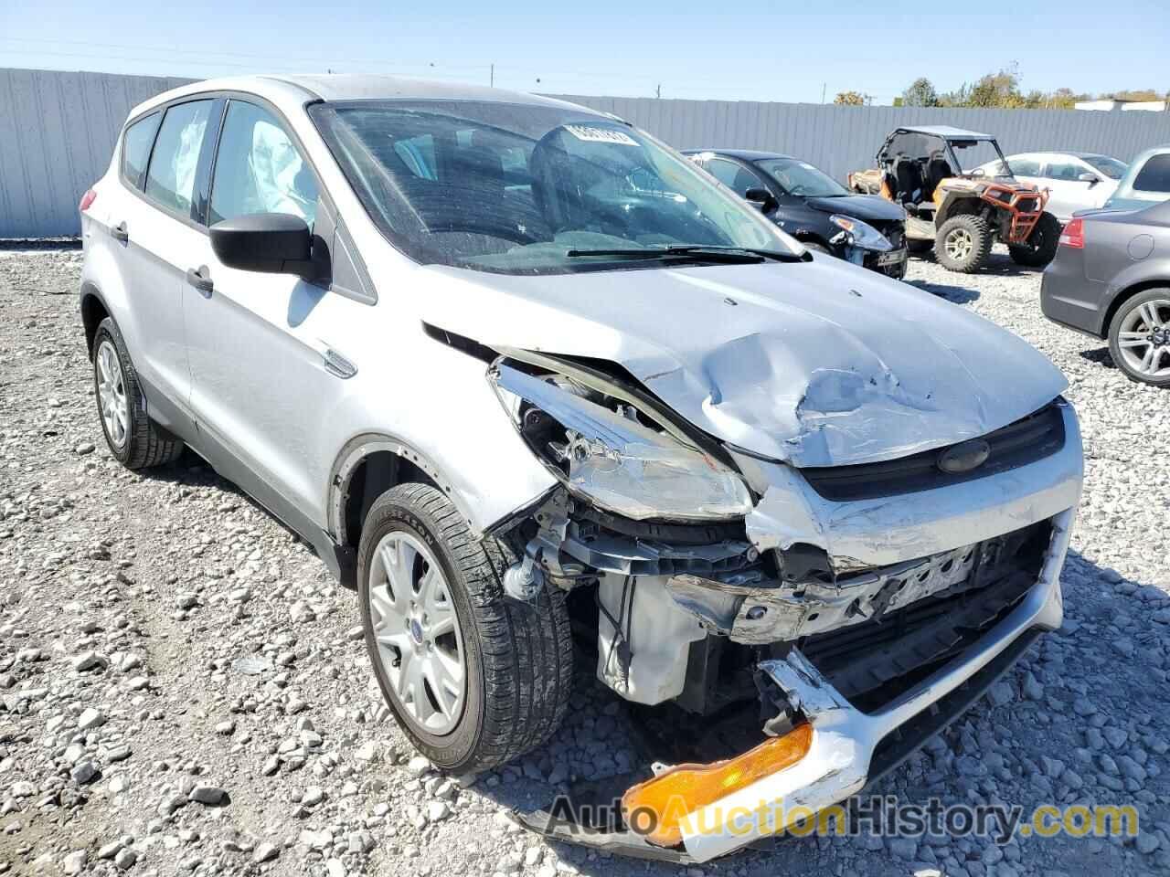 2013 FORD ESCAPE S, 1FMCU0F78DUB50826