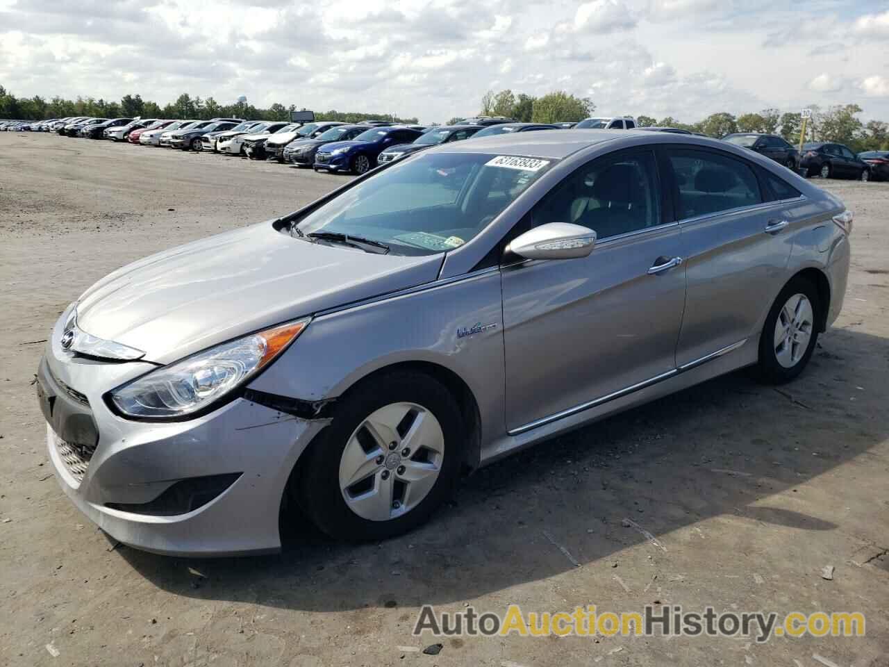 2011 HYUNDAI SONATA HYBRID, KMHEC4A48BA004523