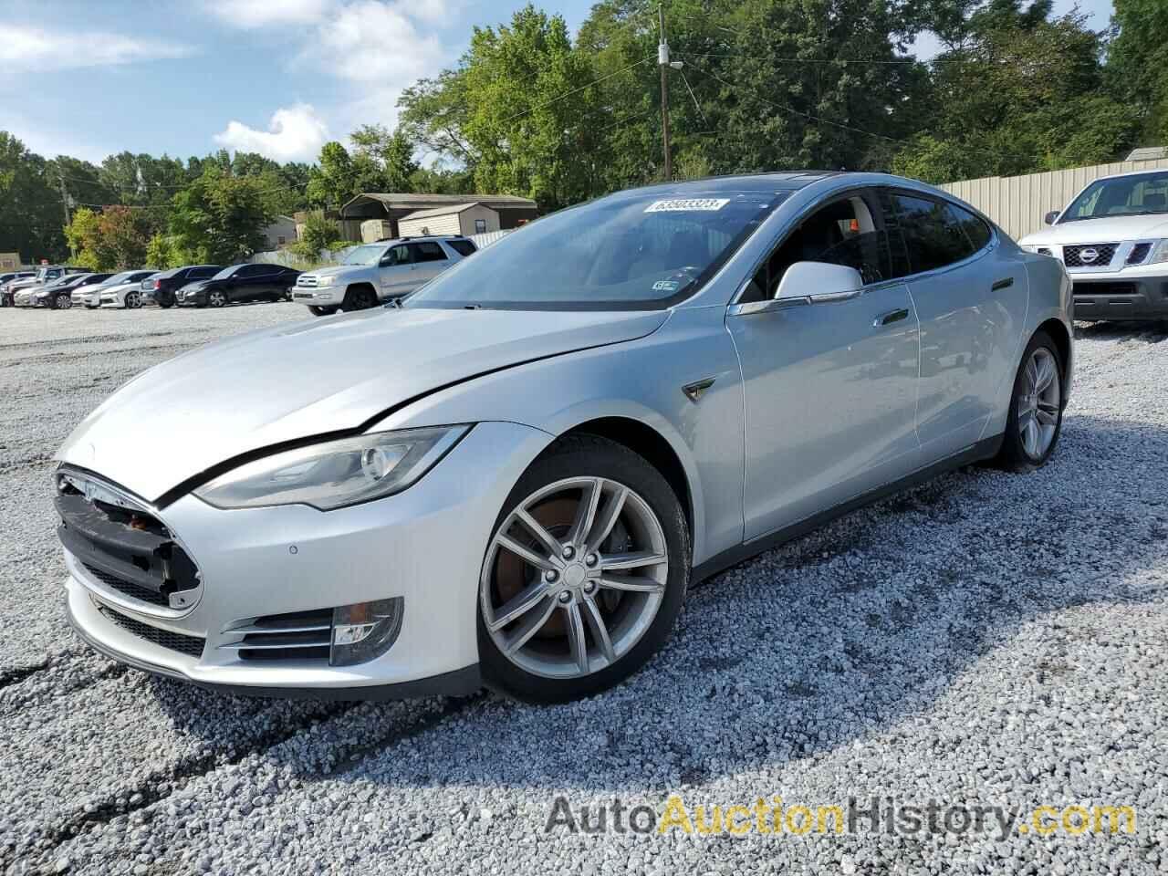 2013 TESLA MODEL S, 5YJSA1DN5DFP17437