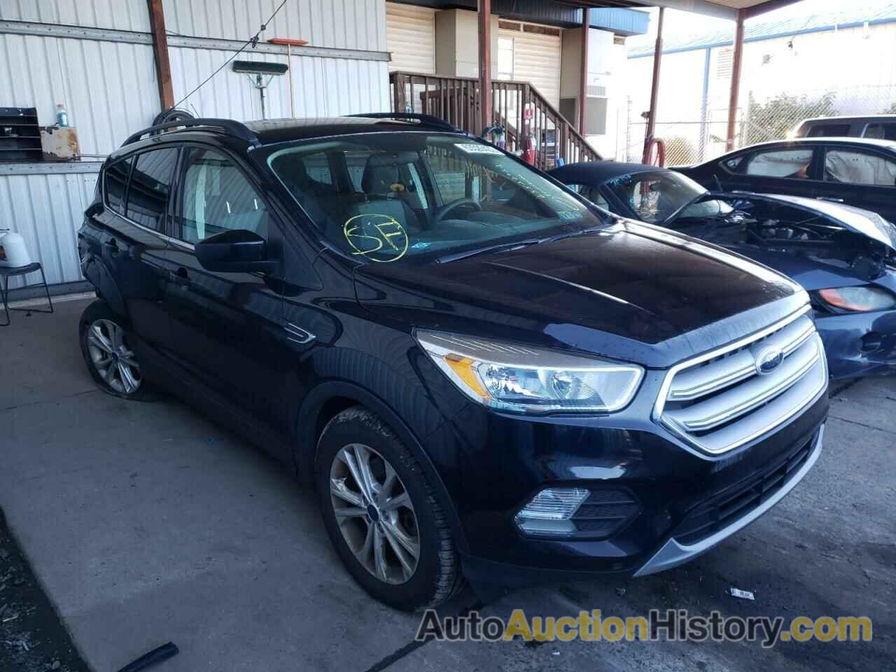 2018 FORD ESCAPE SE, 1FMCU9GD7JUA39138