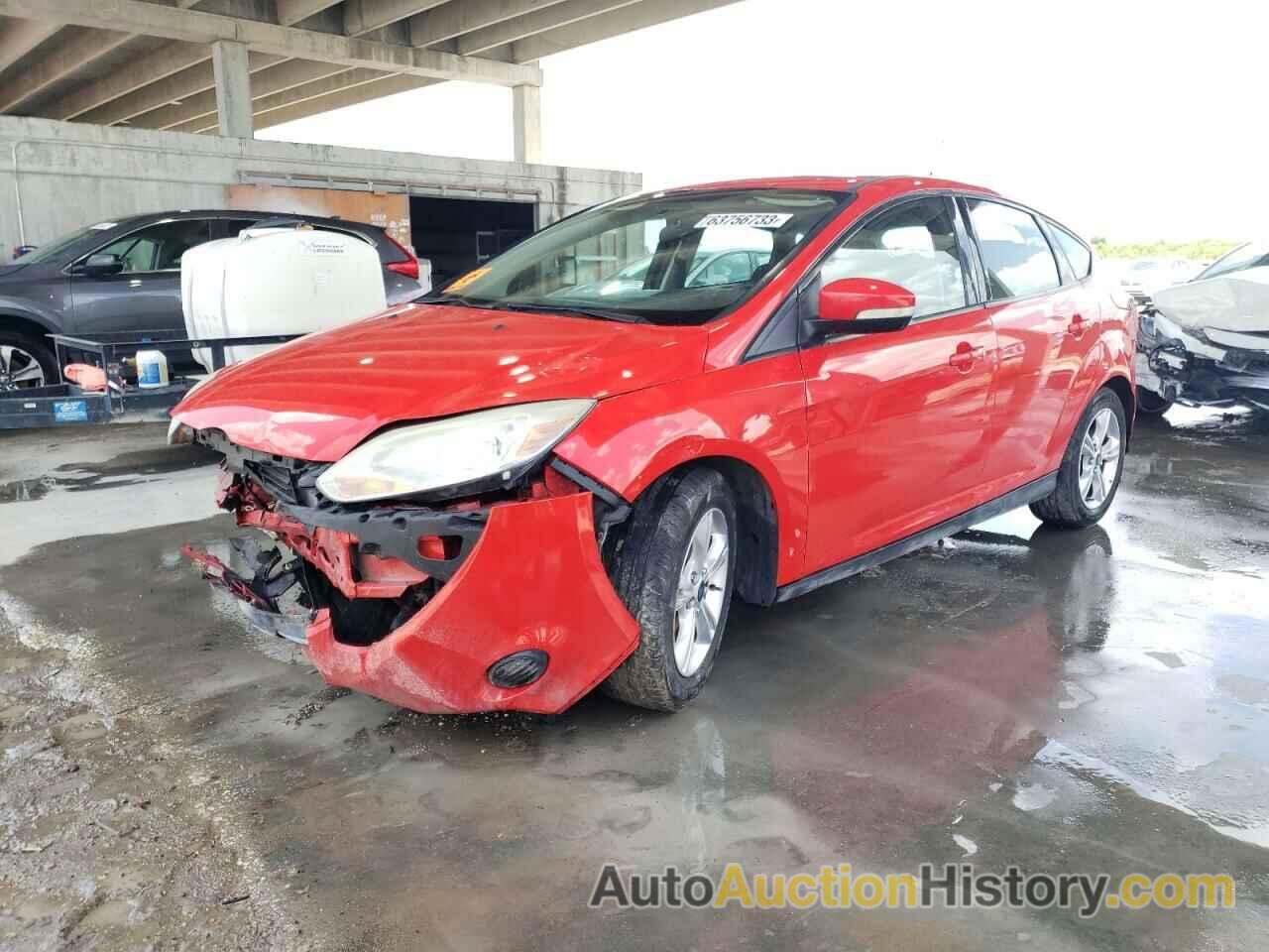 2014 FORD FOCUS SE, 1FADP3K26EL322506