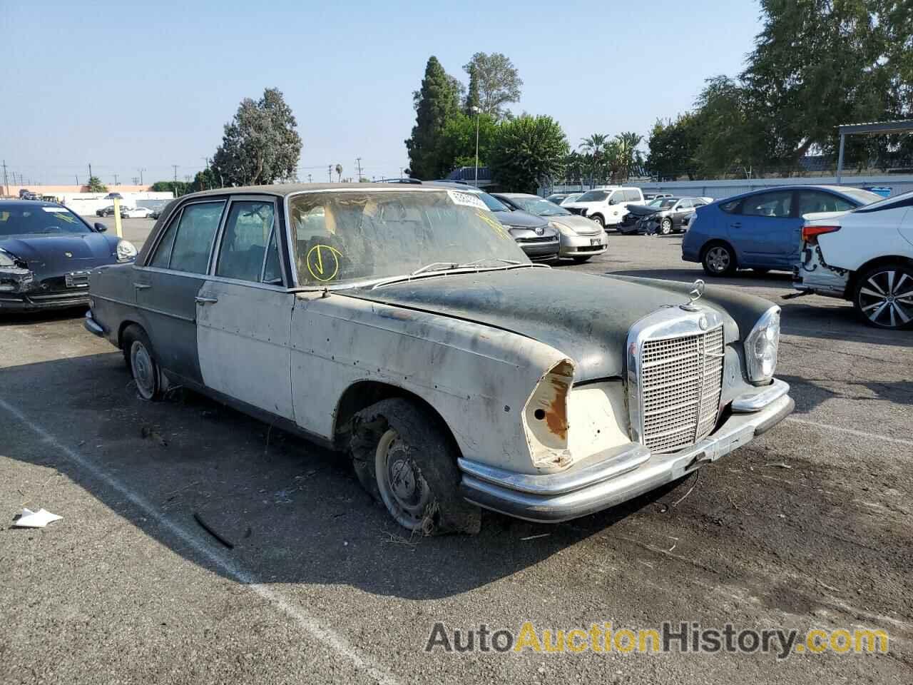 1968 MERCEDES-BENZ 280-CLASS, 10801612004762