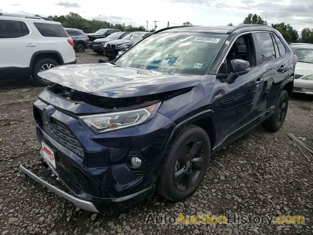 2020 TOYOTA RAV4 XSE, JTMEWRFV5LJ030315