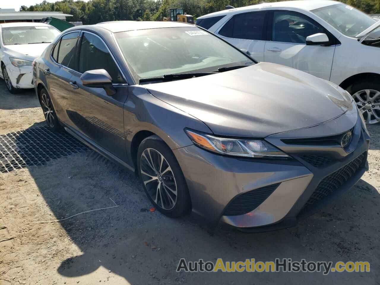 2018 TOYOTA CAMRY L, 4T1B11HK2JU569715