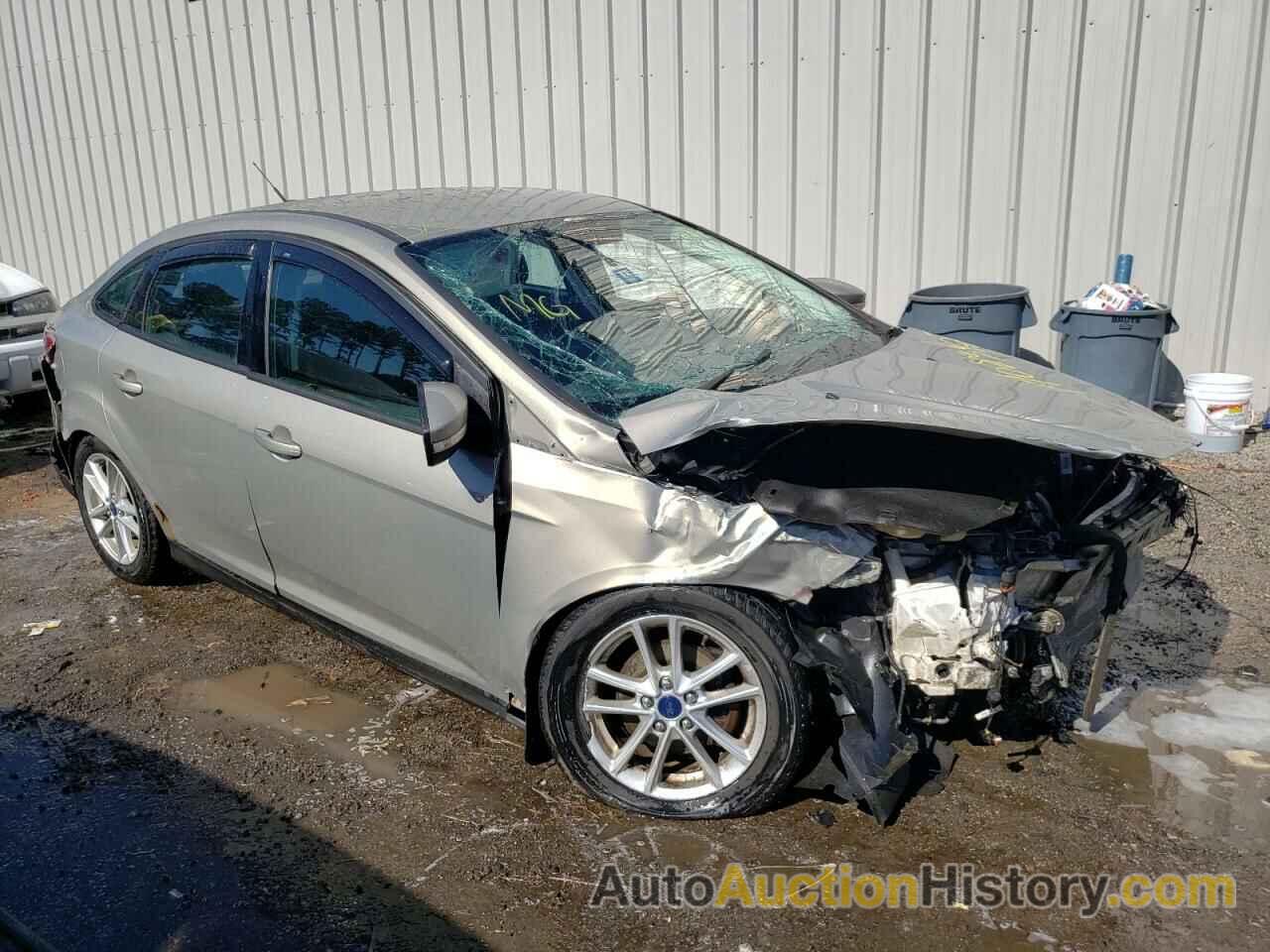 2016 FORD FOCUS SE, 1FADP3F25GL265566