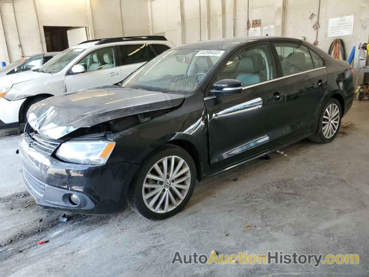 2012 VOLKSWAGEN JETTA SEL, 3VWLX7AJ4CM419878