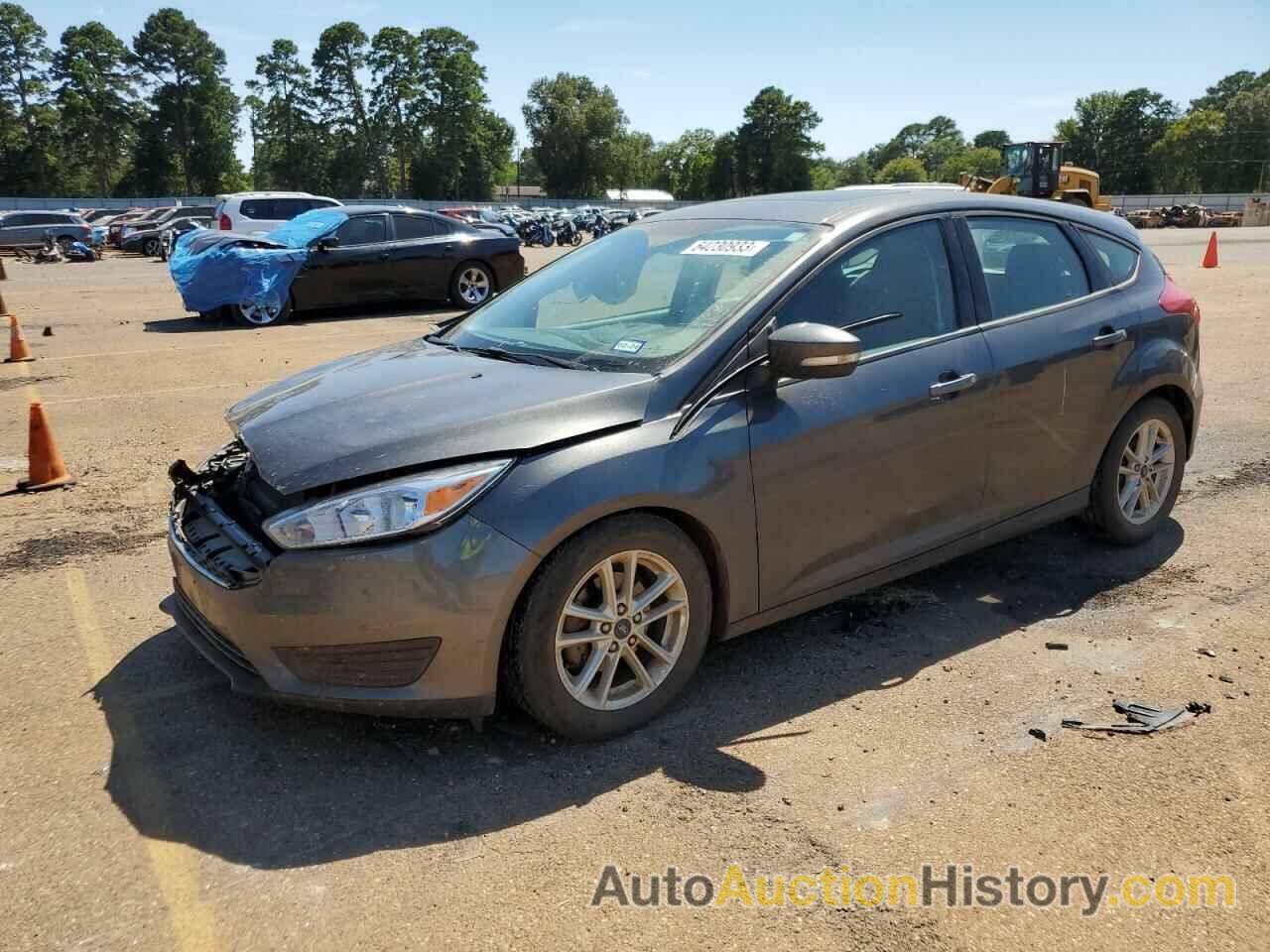 2016 FORD FOCUS SE, 1FADP3K28GL360564