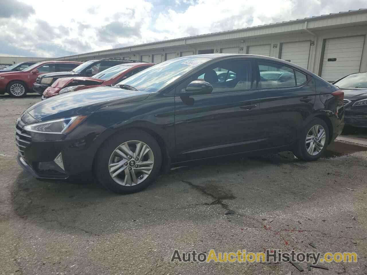 2019 HYUNDAI ELANTRA SEL, 5NPD84LF1KH452627