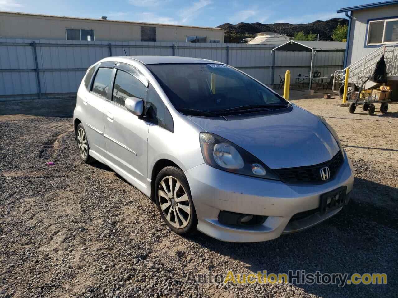 2013 HONDA FIT SPORT, JHMGE8H58DC030672