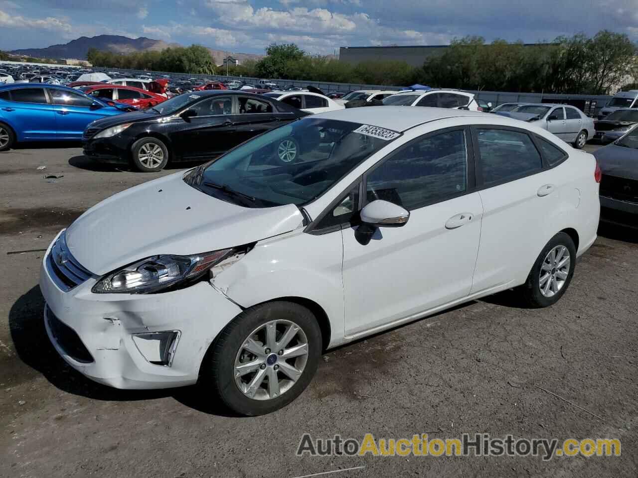 2013 FORD FIESTA SE, 3FADP4BJ2DM186112