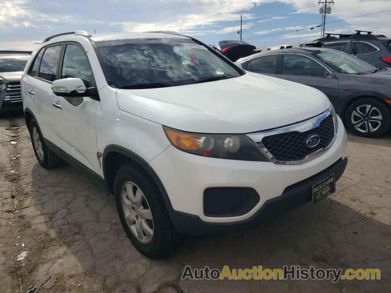 2011 KIA SORENTO BASE, 5XYKT4A20BG148976