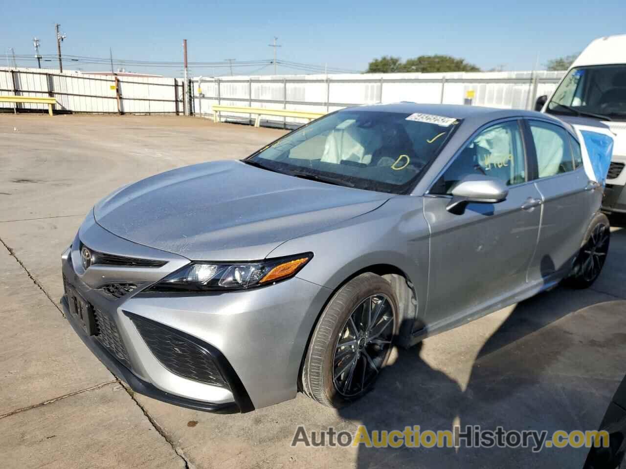 2021 TOYOTA CAMRY SE, 4T1G11AK4MU577190