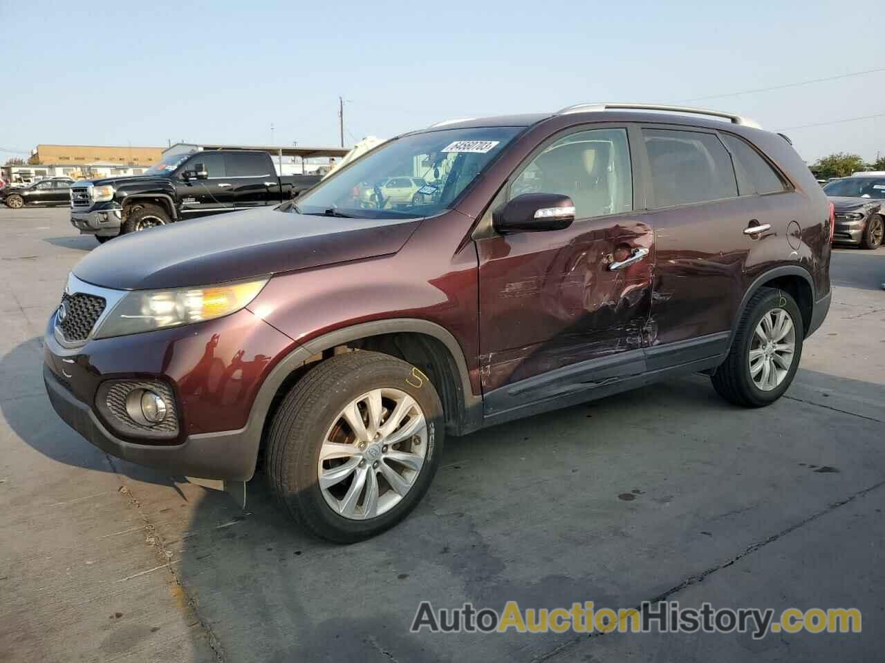 2011 KIA SORENTO EX, 5XYKU3A12BG009740