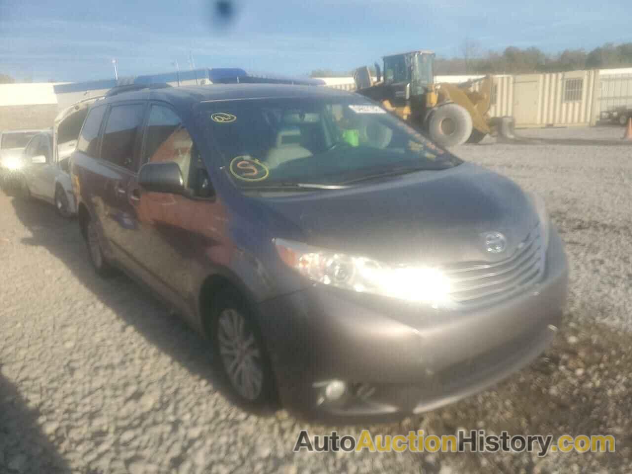 2016 TOYOTA All Models XLE, 5TDYK3DC1GS738027