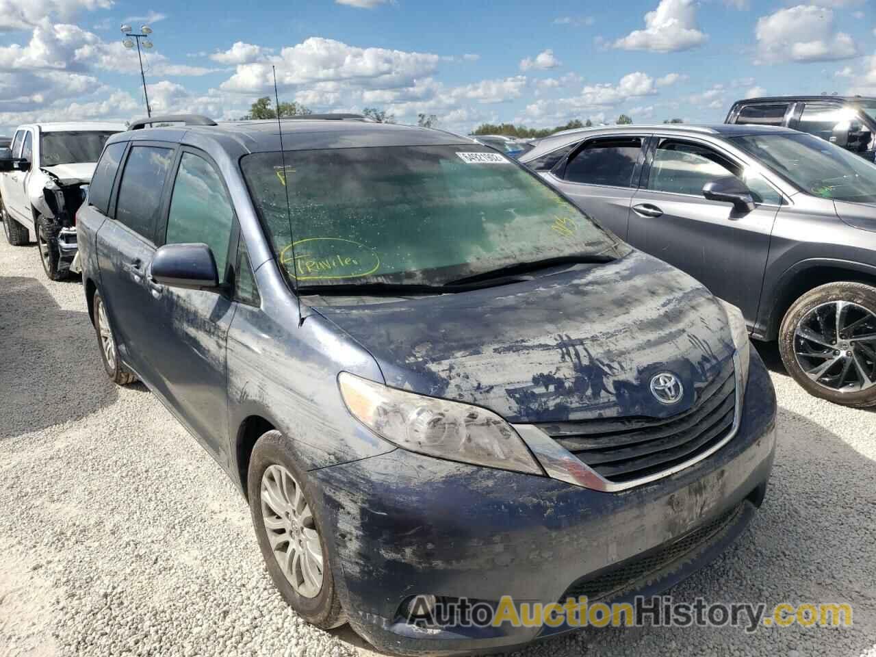 2013 TOYOTA SIENNA XLE, 5TDYK3DC3DS396060