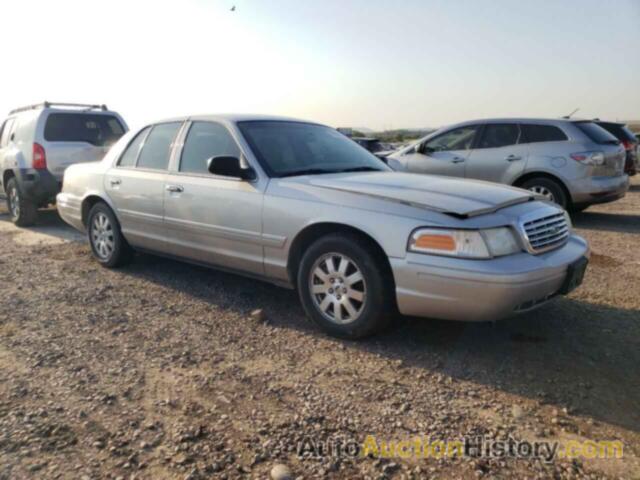 FORD CROWN VIC LX, 2FAFP74V18X127895